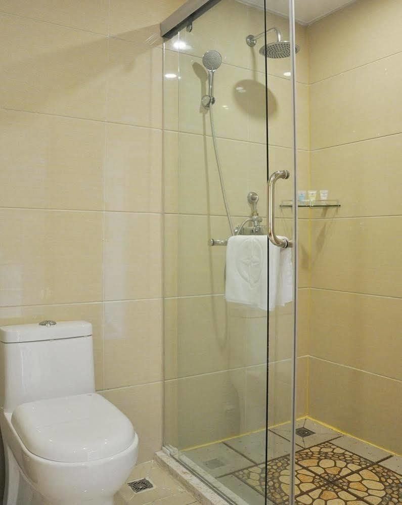 Qingdao Hengxing Hotel Exterior photo